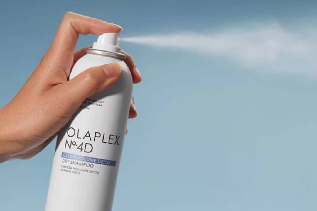 A Guide To The New OLAPLEX Dry Shampoo