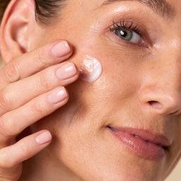 Gatineau Golden Glow Gradual Tan Face Serum Light/Medium 50ml