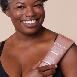 GATINEAU Golden Glow Blurring Body Bronze Medium Dark 150ml