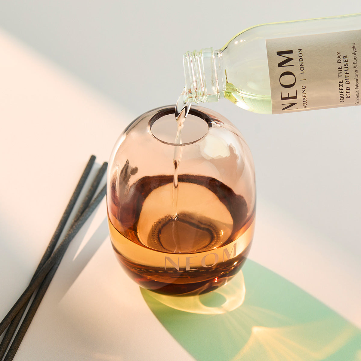NEOM Feel Refreshed Reed Diffuser Refill 100ml