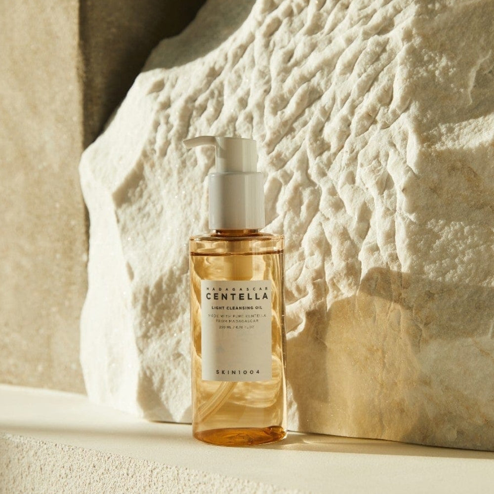 Skin1004 Madagascar Centella Light Cleansing Oil 30ml